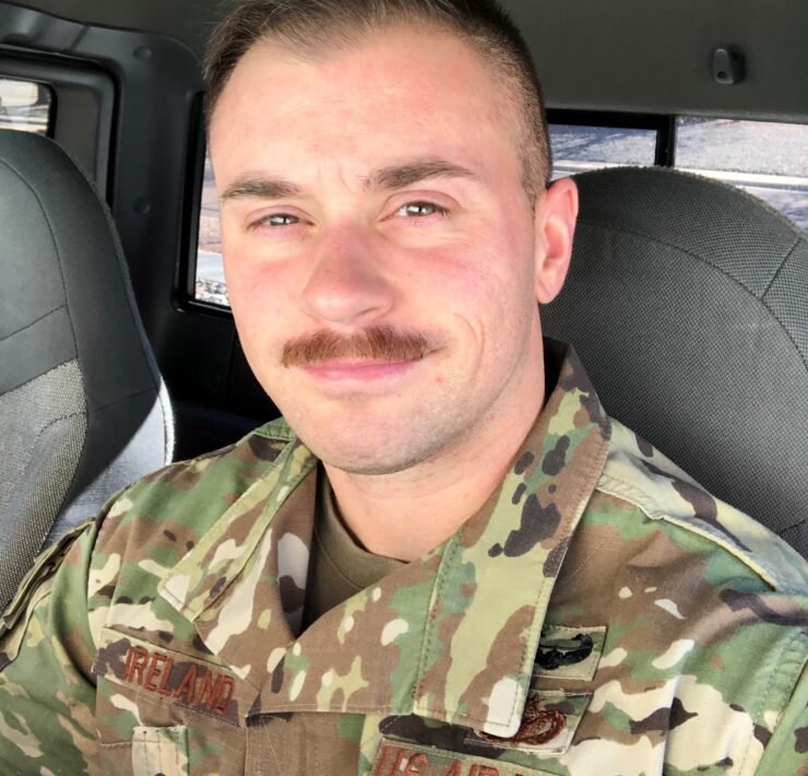 Master Sargent of U.S. air force Logan Ireland selfie